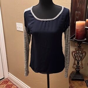 🛍️👚Aeropostale 👚Long sleeve Hi lo Top Size M